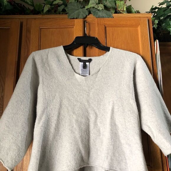 BCBGMAXAZRIA Masha Knit Kimono Merino Wool Blend Oversized V-Neck Sweater - XS - Picture 4 of 15